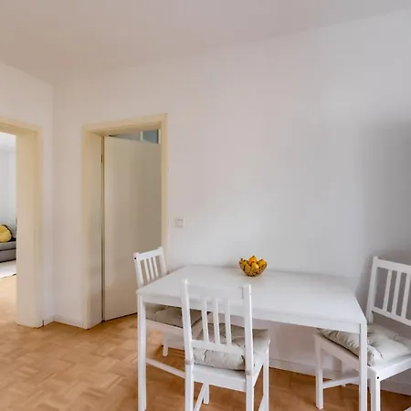 West48 Gemuetliches -blick Auf Blauen Ντούισμπουργκ