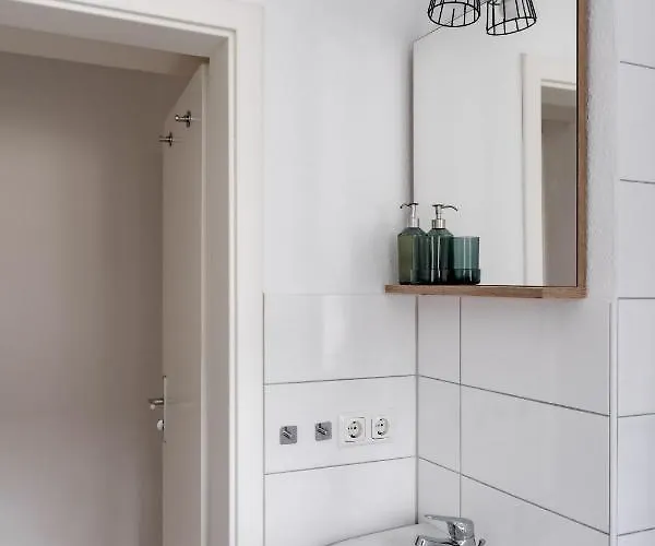 West48 Gemuetliches -blick Auf Blauen Duisburgo